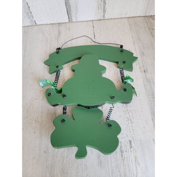 Wooden hanging sign Luck of the Irish St Patrick's Day leprechaun gold - Picture 7 of 9